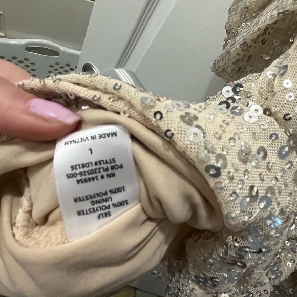 Vici sequin mini dress - Picture 7 of 8